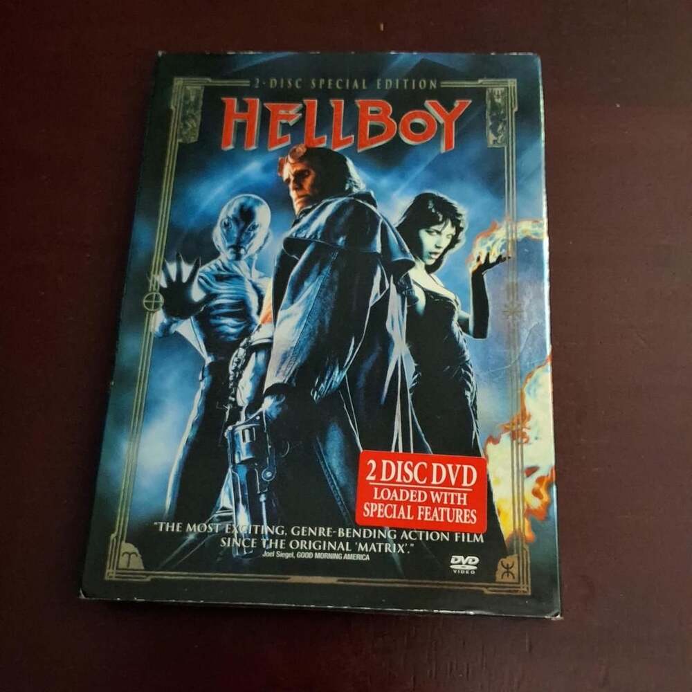 Columbia Pictures Hellboy 2004 2-Disc Special Edition DVD